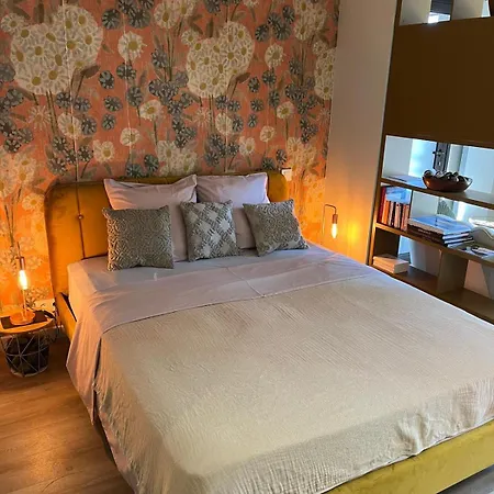 Elegance Paloise Apartment